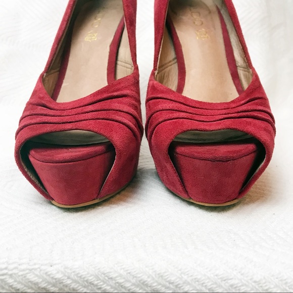 Aldo Red Suede Platform Peep Toe Stiletto Pumps - Picture 4 of 6
